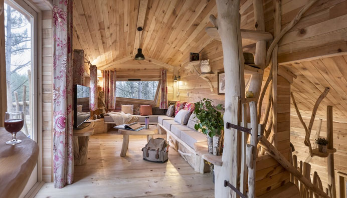 interieur van center parcs boomhut cottage